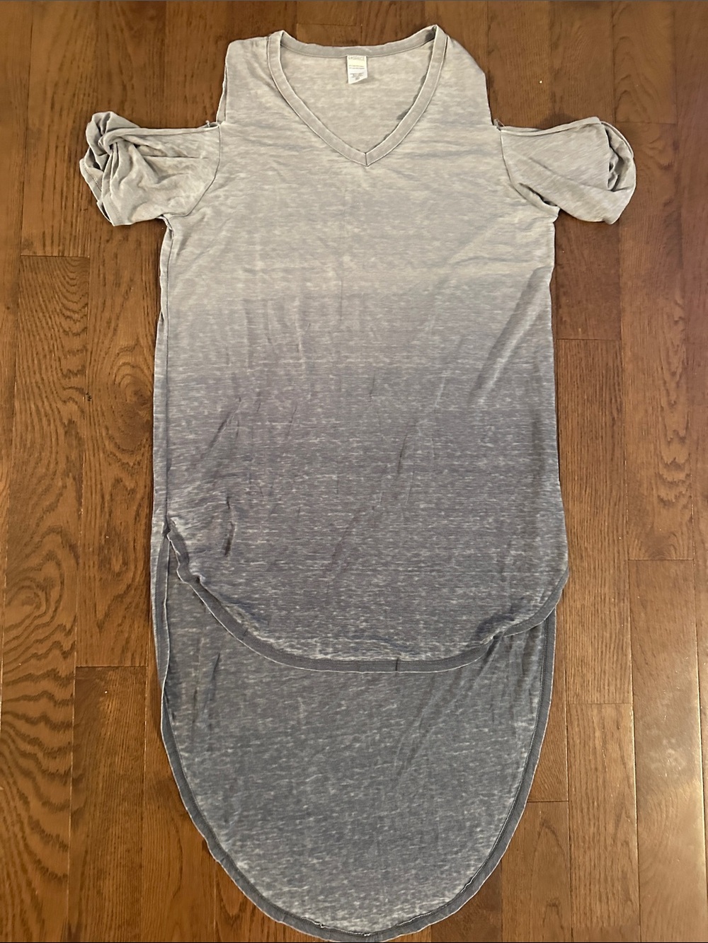 Z Supply Gray Ombre Cold-Shoulder High-Low Maxi Dress. Size xs/s.